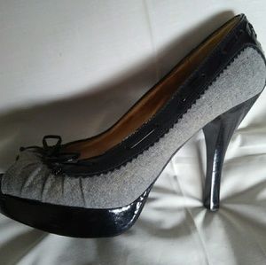 Michael Kors heels size 10 used